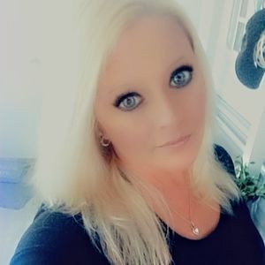 Meet your Posher, Christy